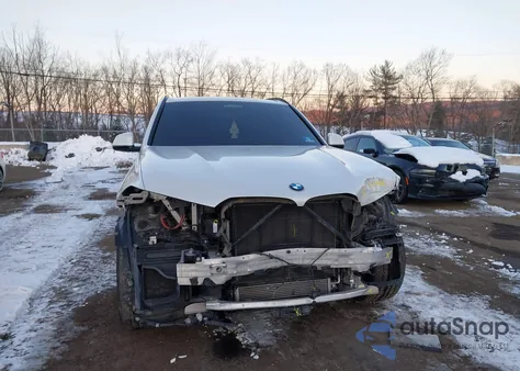 2020 BMW X5 M50I z USA, uszkodzony, nr VIN 5UXJU4C05LLE46015